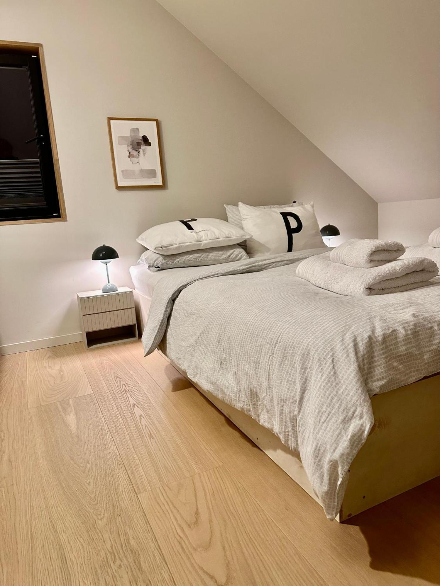 Lekker Nyrenovert Loftsleilighet Pa Lund Apartment Kristiansand Exterior photo
