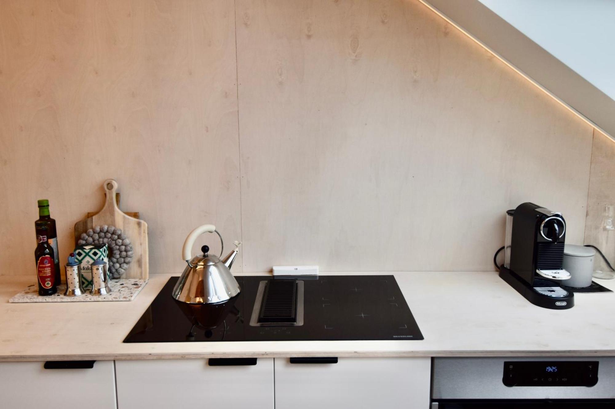 Lekker Nyrenovert Loftsleilighet Pa Lund Apartment Kristiansand Exterior photo
